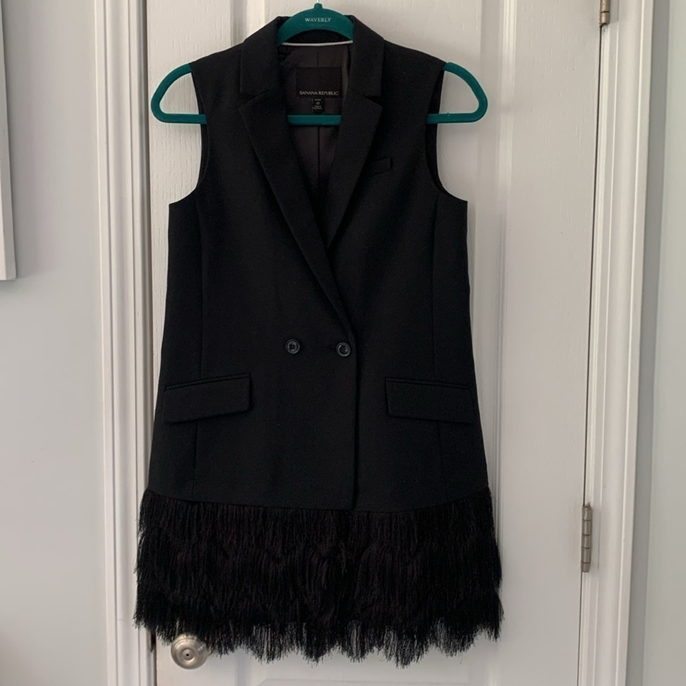 Banana Republic Collection Solid Black Wool 2 Button Fringe Vest size 0P‎ - Picture 10 of 12